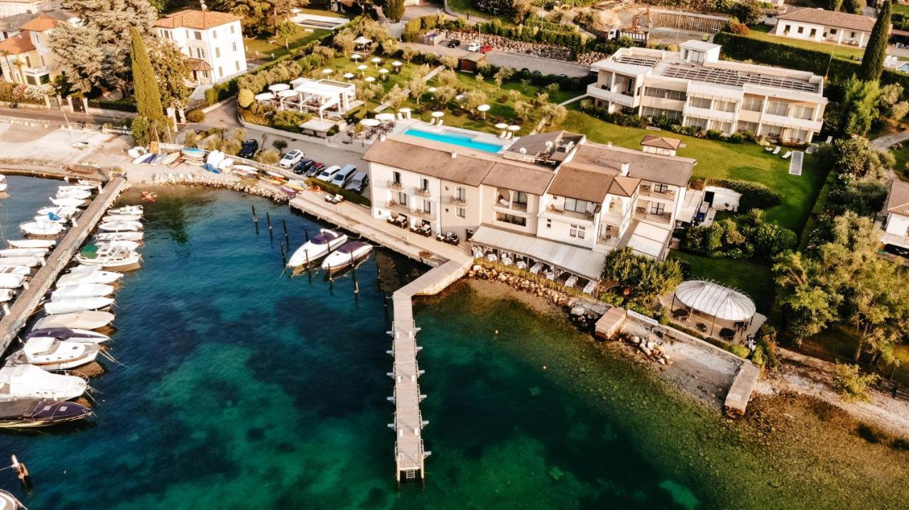 Bella Hotel & Restaurant With Private Dock For Mooring Boats San Felice del Benaco Exterior foto
